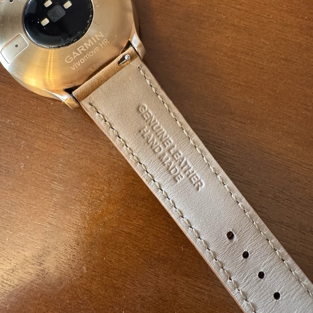 GARMIN Vivomove HR Smartwatch Rose Gold Leather & Silicone Band, Charger, Box - Picture 5 of 16